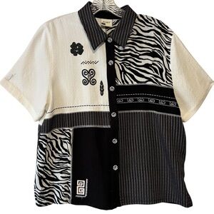 KORET Petite patchwork Embellished short sleeve button up top black white floral